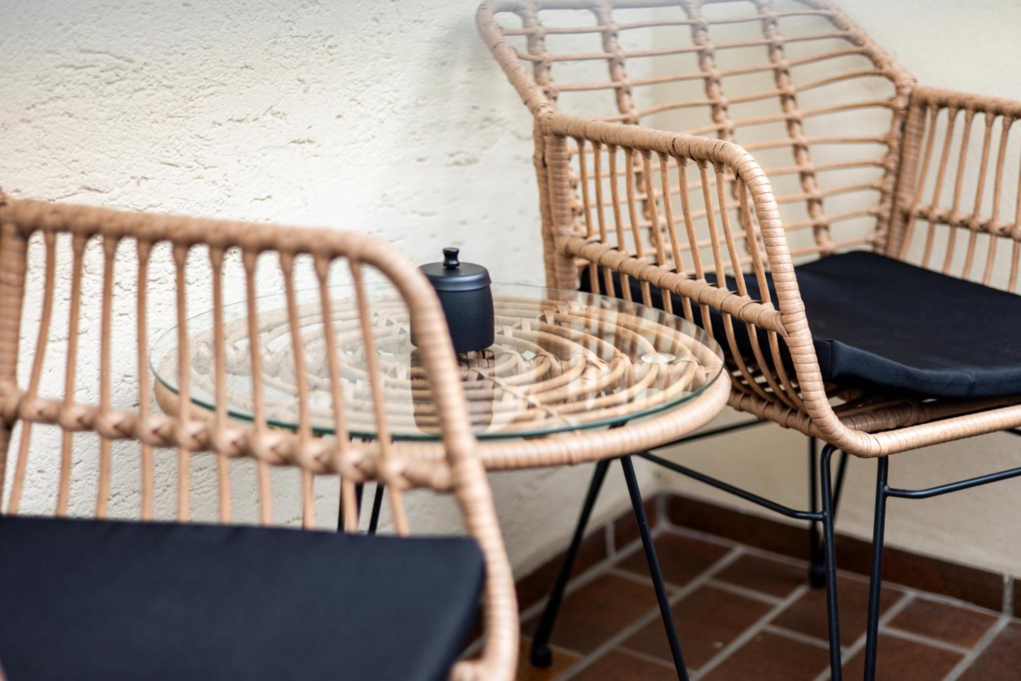 Design-Apartment In Linz Mit Netflix & Balkon ภายนอก รูปภาพ